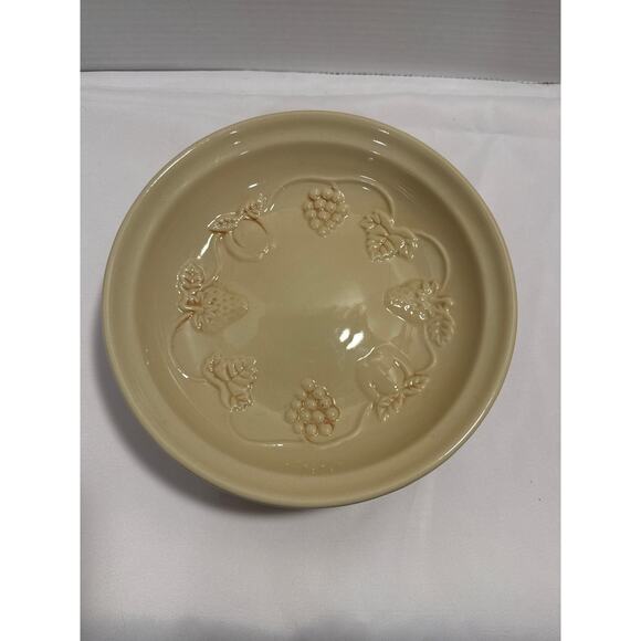 Vintage 9" Wide Pedestal Fruit Bowl Ceramic Fruit Pattern Beige - Picture 2 of 6